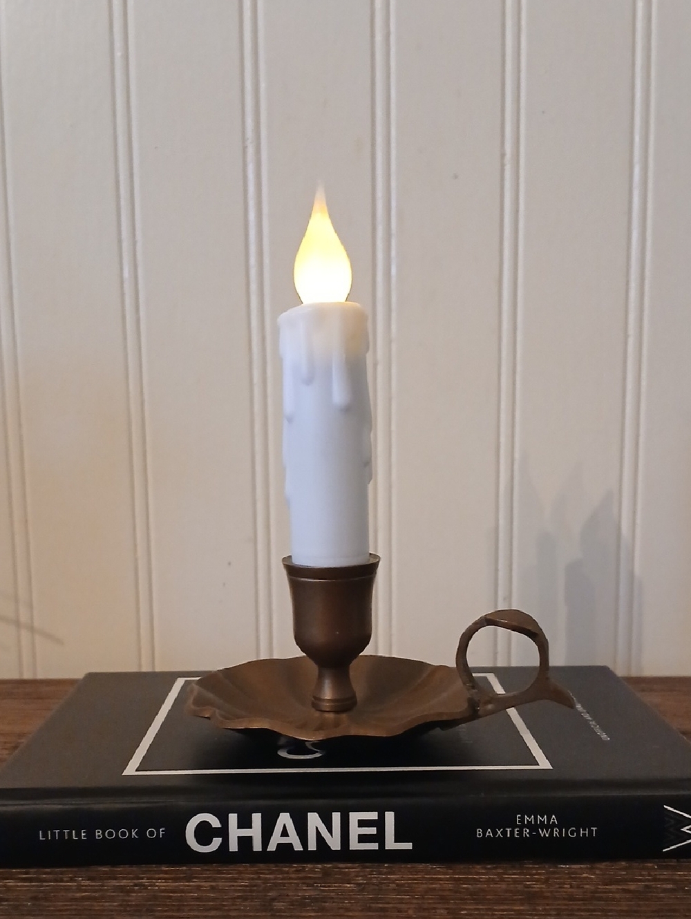 Vintage Brass Chamberstick Tapered Candle Holder With Handle